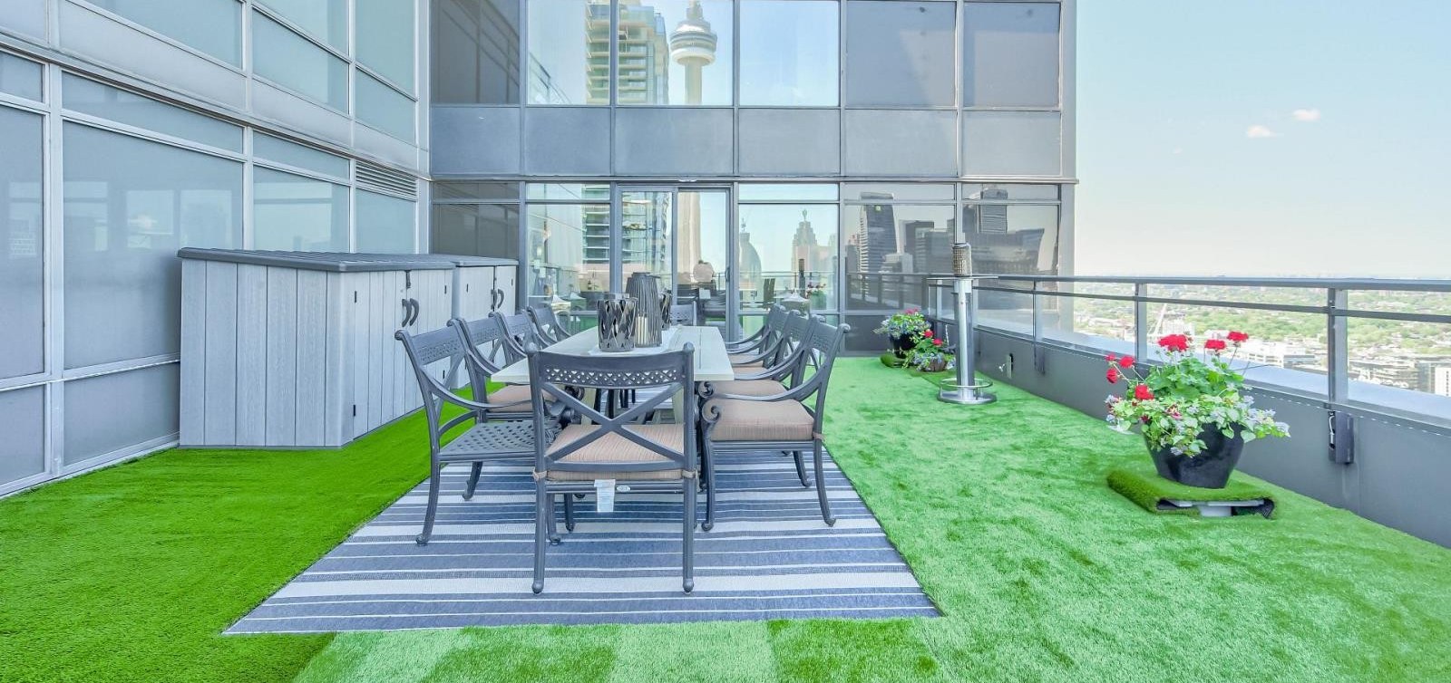 PH5201 terrace at 25 Telegram Mews