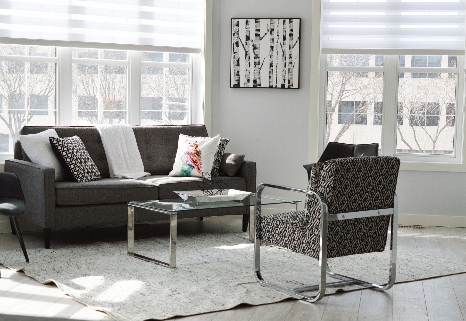 living room 2155353 1920 min